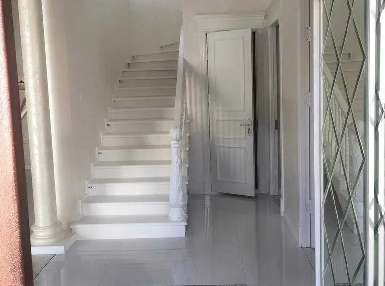 Дом 5 комнат 400 м² в Ташкенте, Узбекистан