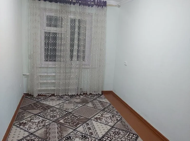 Kvartira 1 xona 35 m² Toshkentda