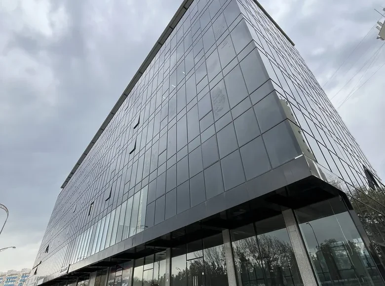 Коммерческое помещение 1 000 м² в Ташкенте, Узбекистан