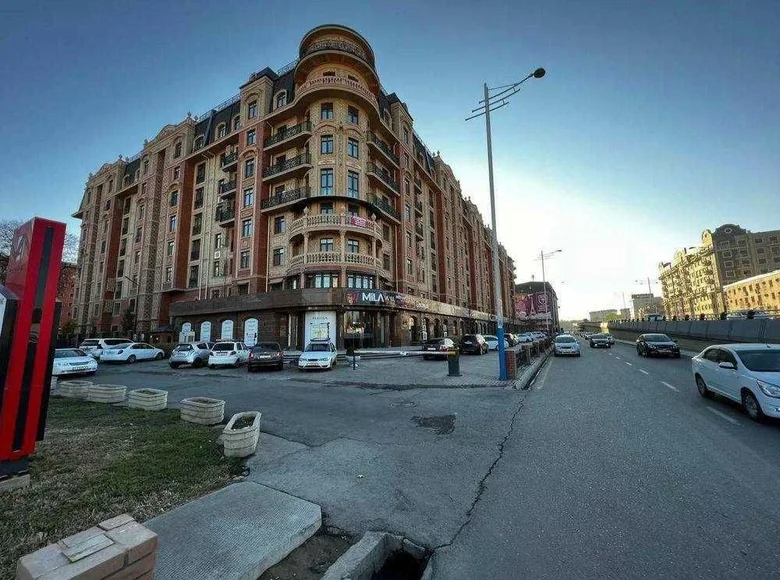 Tijorat 300 m² Toshkent