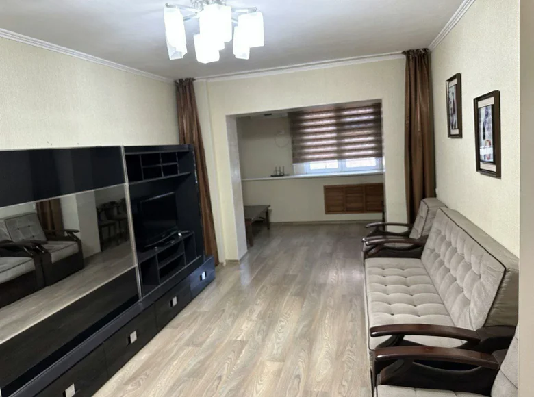 Kvartira 2 xonalar 120 m² Toshkentda