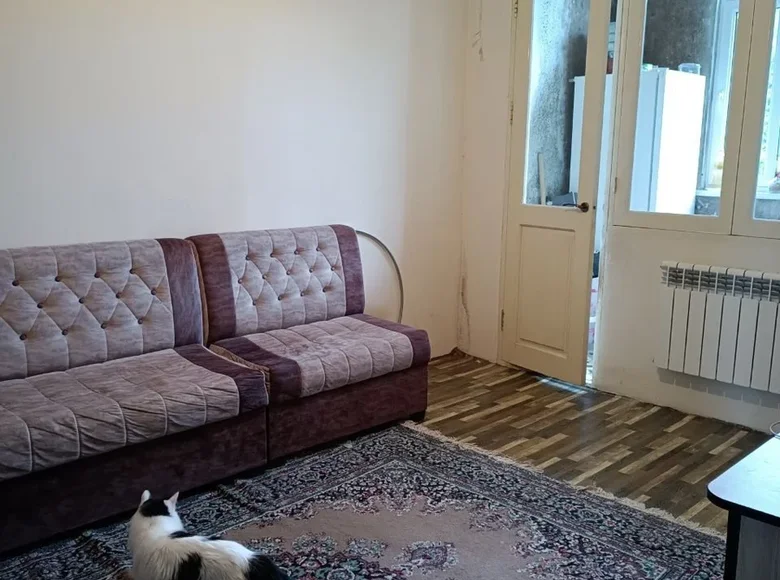 Kvartira 2 xonalar 42 m² Toshkentda