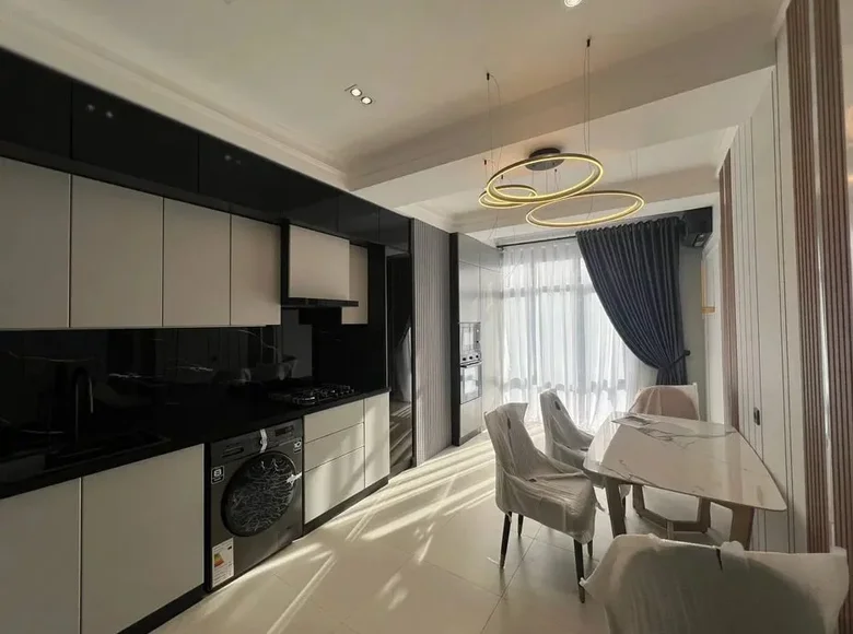 Kvartira 3 xonalar 87 m² Toshkentda