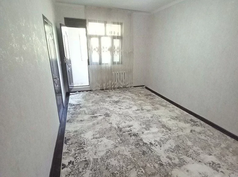 Kvartira 1 xona 35 m² Toshkentda