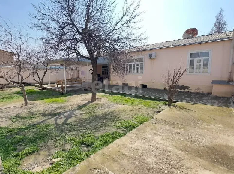 Kottej 5 xonalar 250 m² Samarqandda