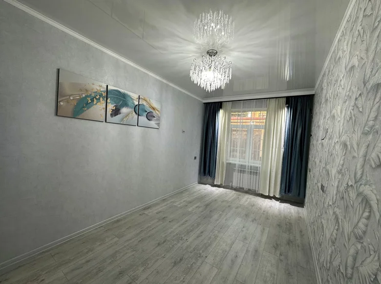 Kvartira 3 xonalar 85 m² Toshkentda