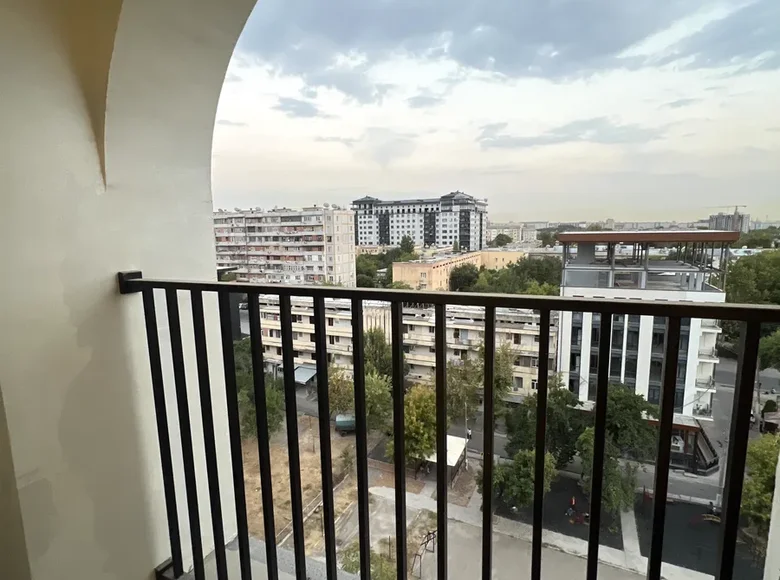 Studiya kvartirasi 1 xona 43 m² in Konimex tumani