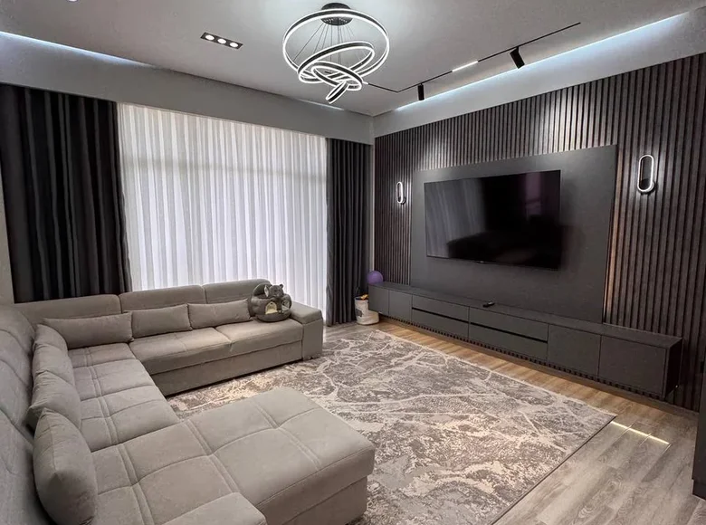Kvartira 3 xonalar 102 m² Toshkentda