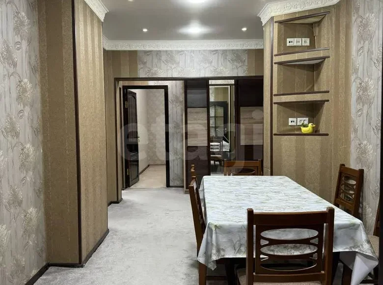 Kvartira 80 m² Toshkentda