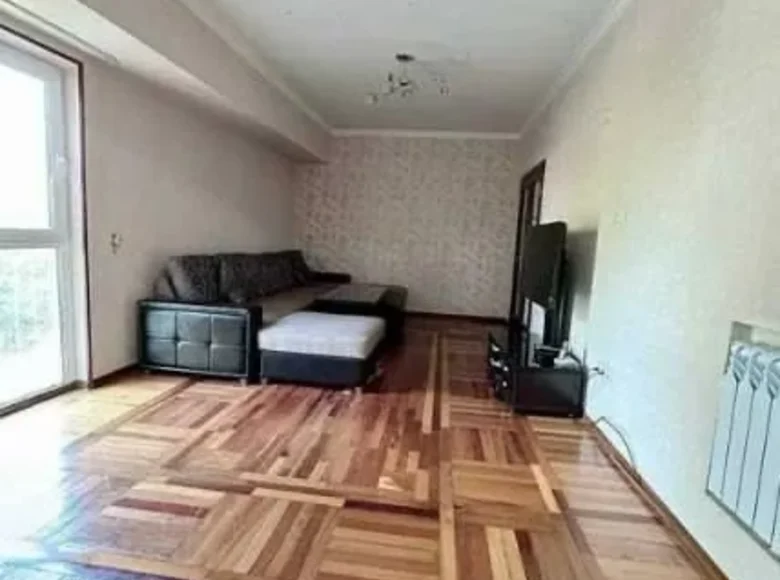 Kvartira 3 xonalar 90 m² Toshkentda