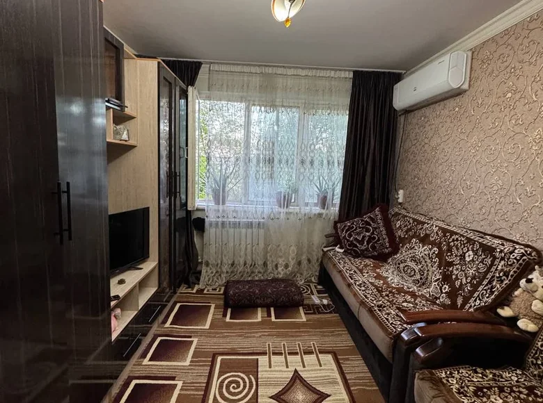 Квартира 1 комната 34 м² Наманган, Узбекистан