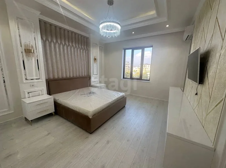 Kvartira 140 m² Toshkentda