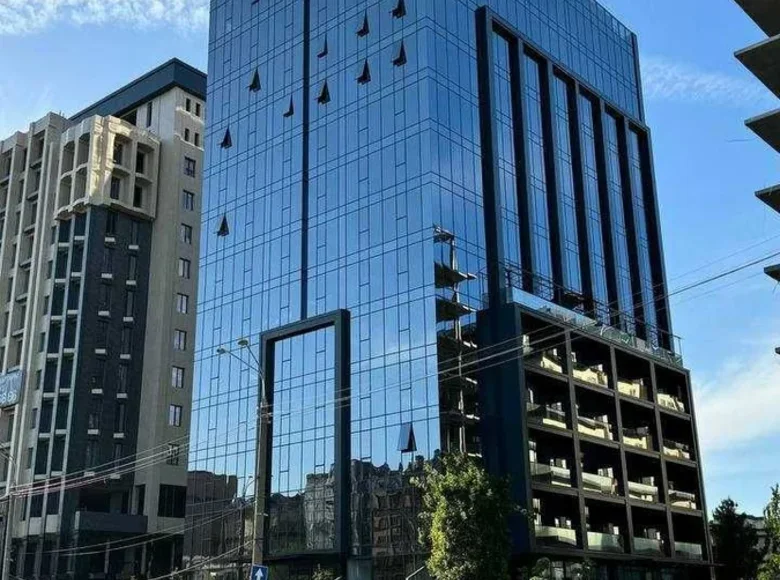 Idora 10 400 m² Toshkentda, Oʻzbekiston