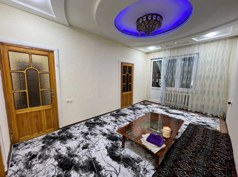 Квартира 2 комнаты 53 м² Ташкент, Узбекистан