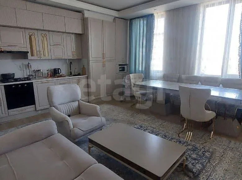 Kvartira 84 m² Toshkentda