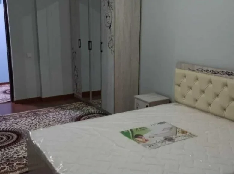 Сдаётся своя 2ух комнатная квартира в новостройке на первом этаже