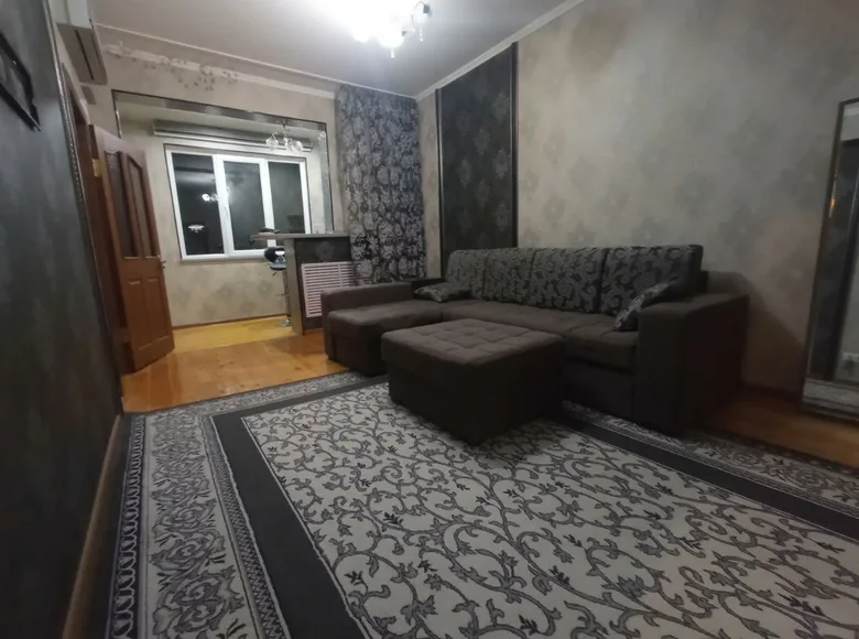 Kvartira 3 xonalar 70 m² Toshkentda