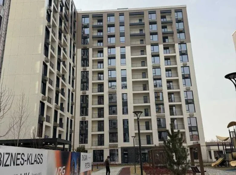 Kvartira 2 xonalar 74 m² Toshkentda