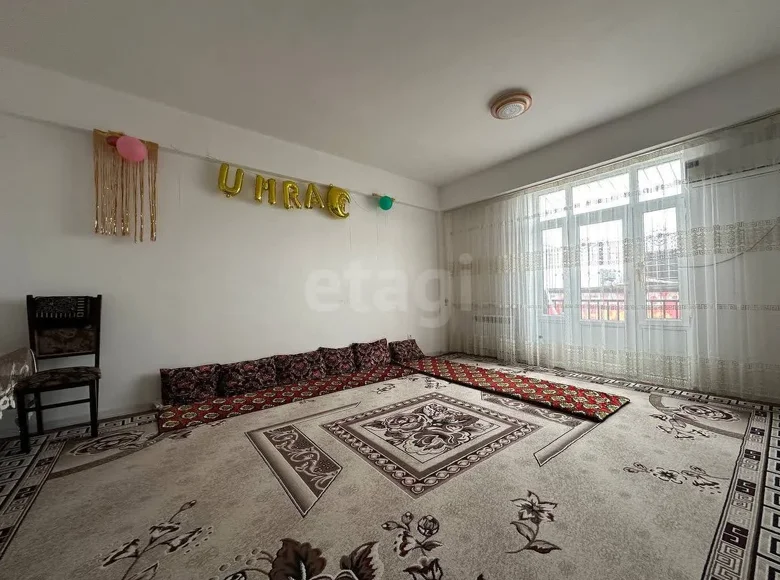 Kvartira 97 m² Toshkentda