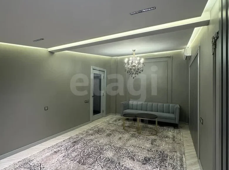 Kvartira 90 m² Toshkentda