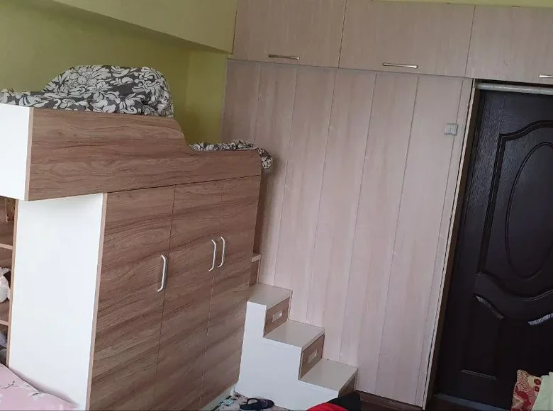 Kvartira 3 xonalar 55 m² Toshkentda