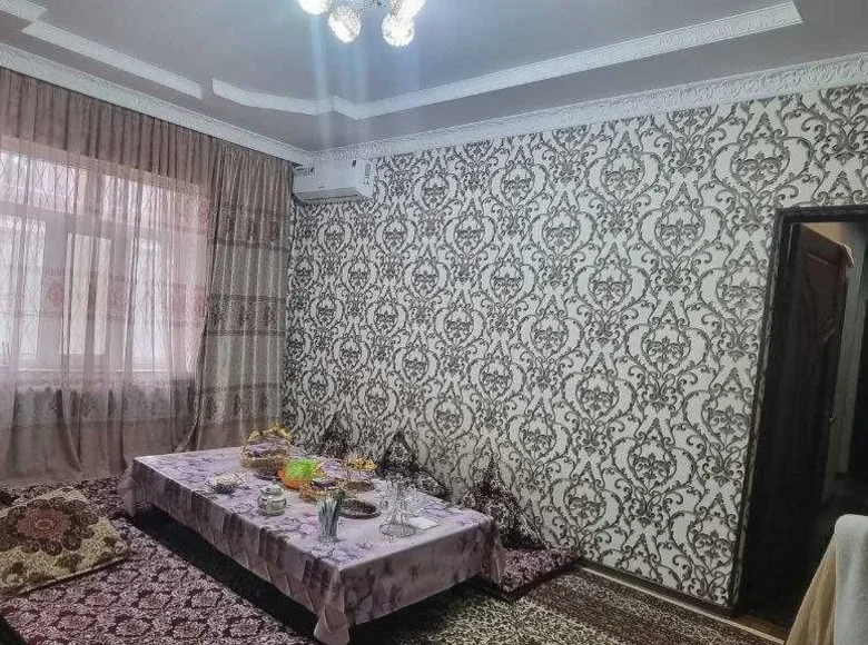 Kvartira 2 xonalar 68 m² in Shaykhontohur Tumani