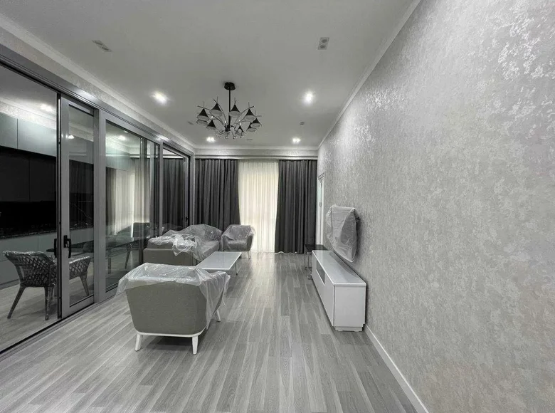 Квартира 2 комнаты 80 м² в Ташкенте, Узбекистан