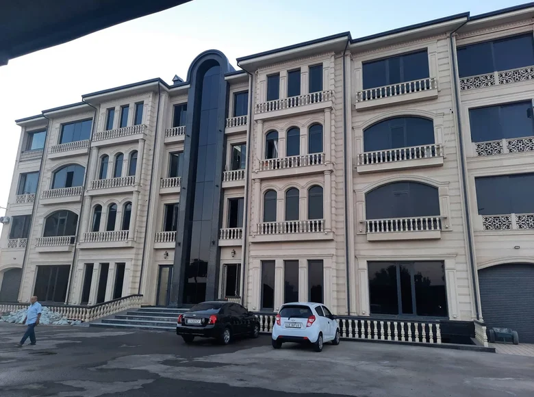 Kvartira 3 xonalar 162 m² Toshkentda