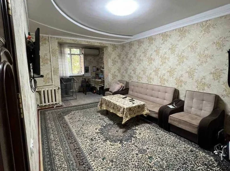 Kvartira 3 xonalar 75 m² Toshkentda