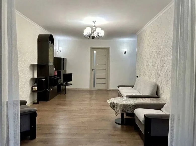 Kvartira 2 xonalar 52 m² Toshkentda