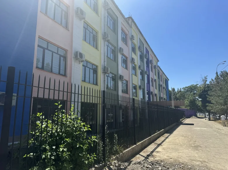 Tijorat 4 000 m² Toshkentda, Oʻzbekiston