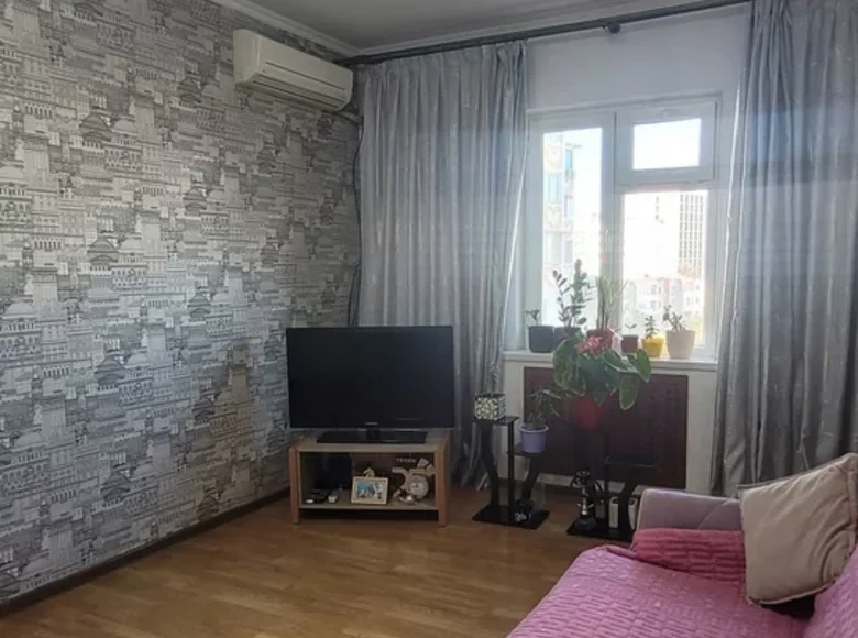 Kvartira 3 xonalar 82 m² Toshkentda