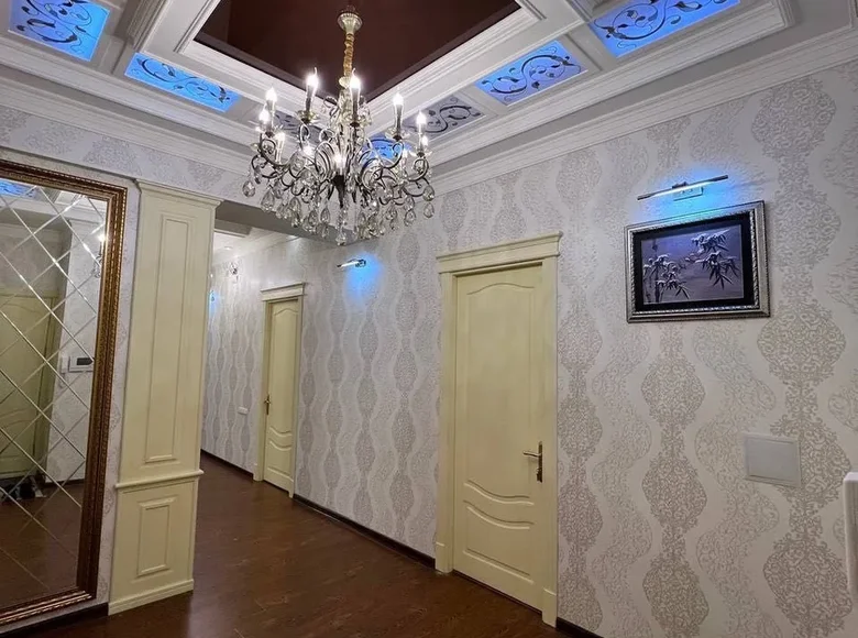 Квартира 5 комнат 227 м² в Ташкенте, Узбекистан