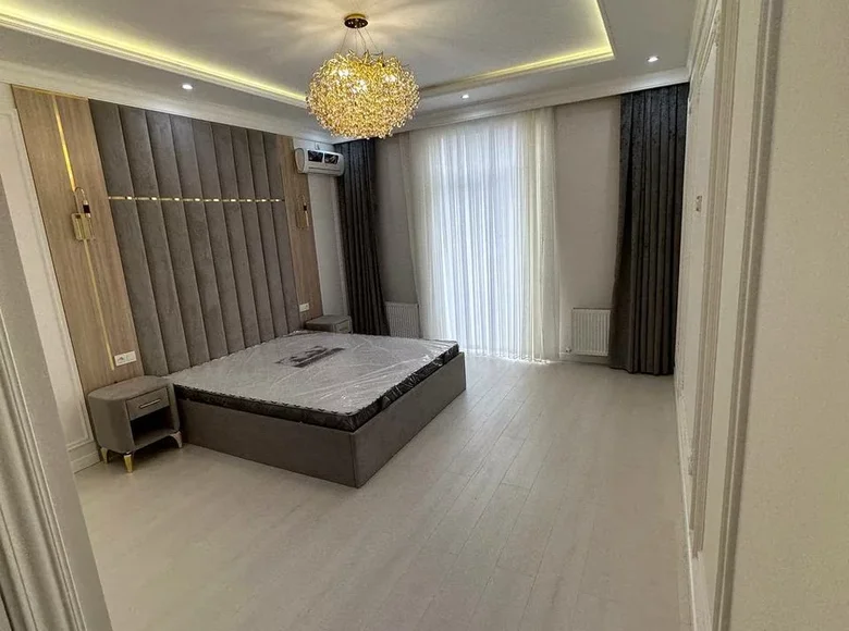 Kvartira 3 xonalar 106 m² Toshkentda