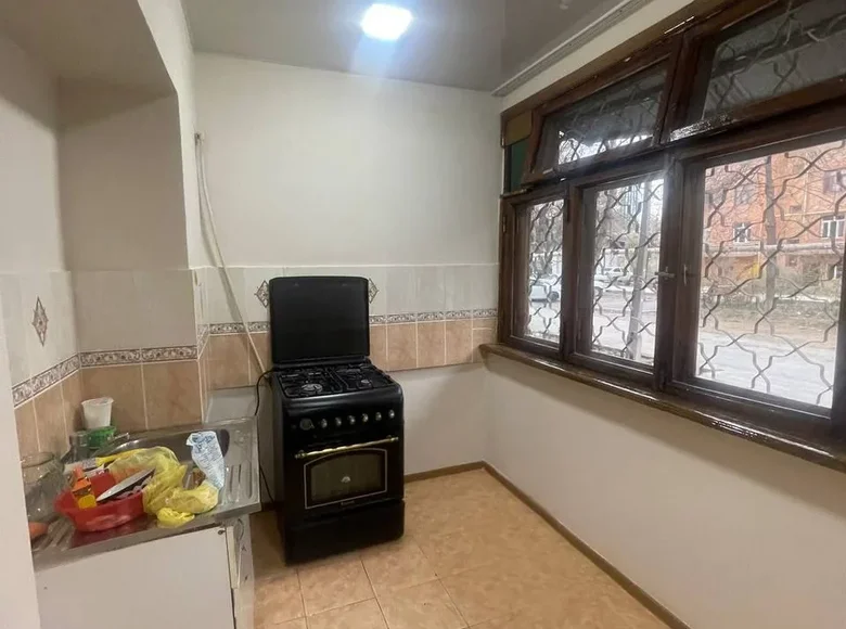 Kvartira 3 xonalar 65 m² Toshkentda