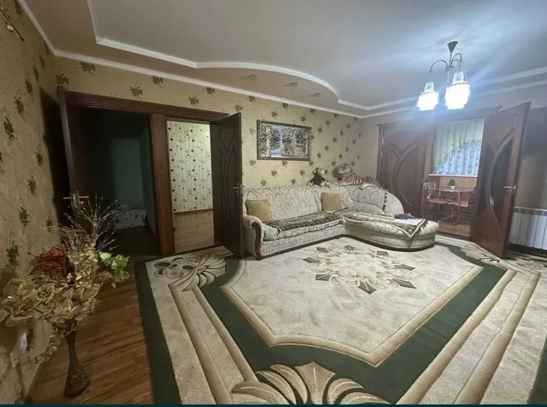 Kvartira 3 xonalar 110 m² Toshkentda