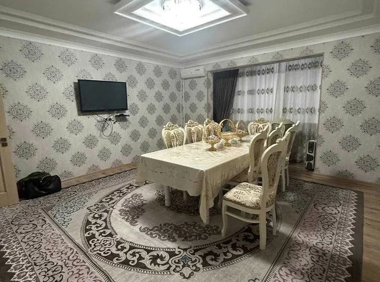 Kvartira 3 xonalar 75 m² Toshkentda