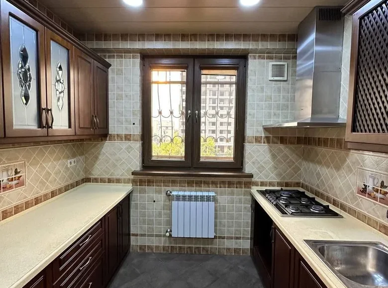 Квартира 5 комнат 110 м² Ташкент, Узбекистан