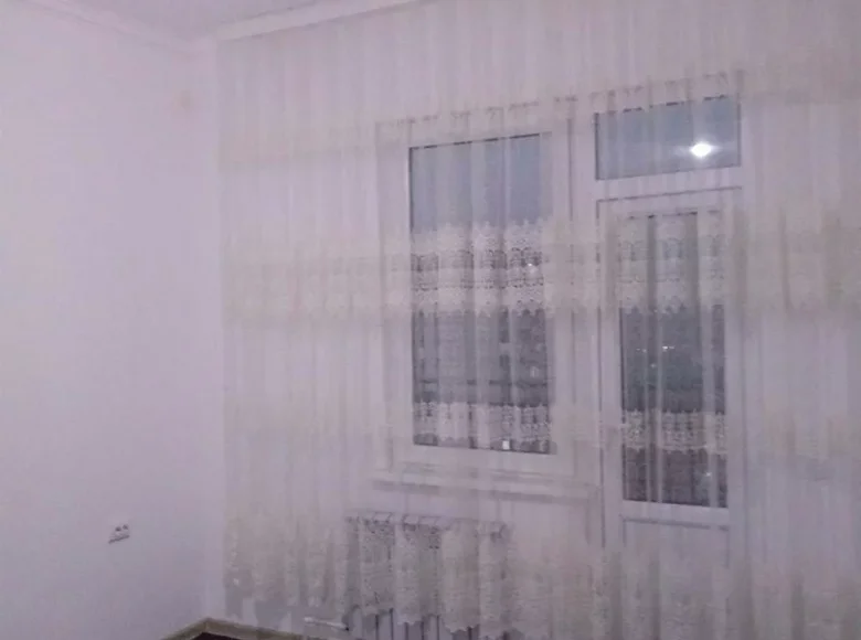 Uy 2 xonalar 70 m² Khanabadda