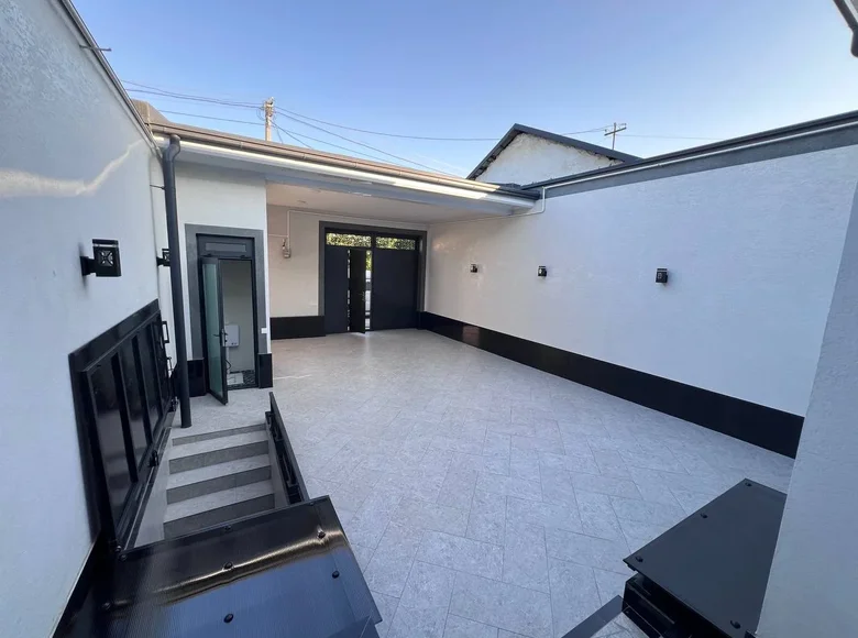 Дом 4 комнаты 105 м² Ташкент, Узбекистан