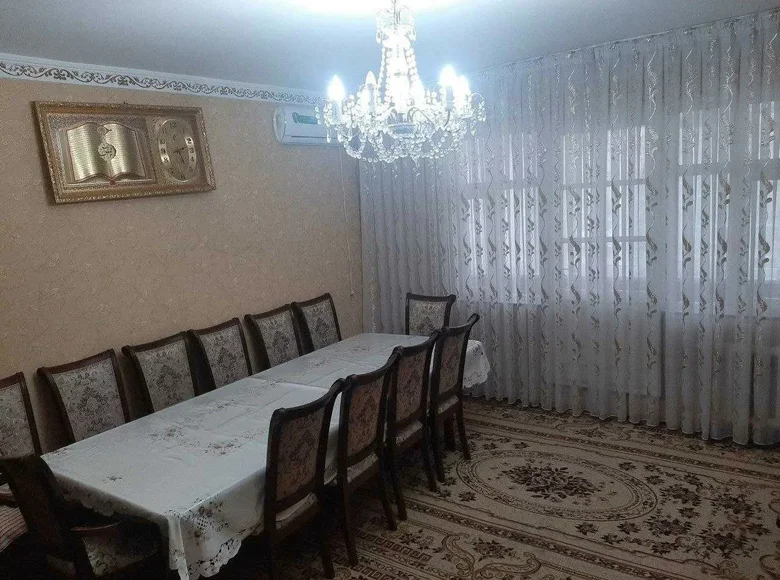 Kvartira 3 xonalar 72 m² Toshkentda