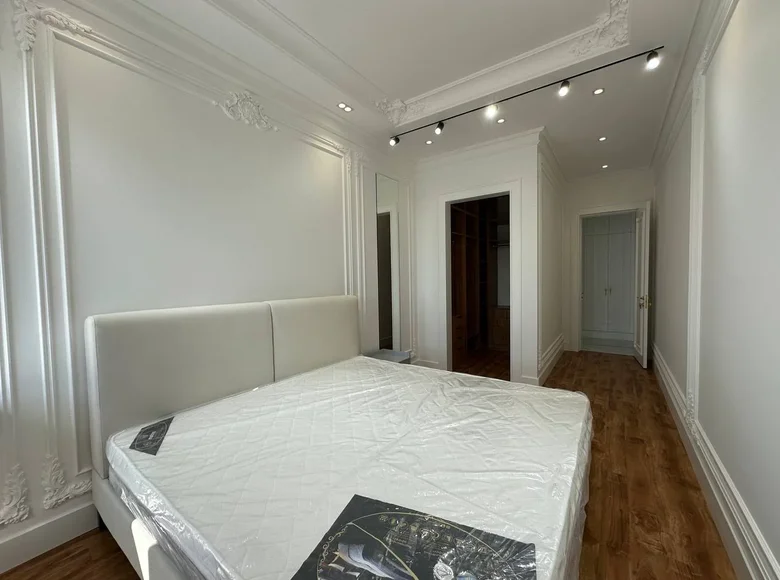 Kvartira 2 xonalar 70 m² Toshkentda