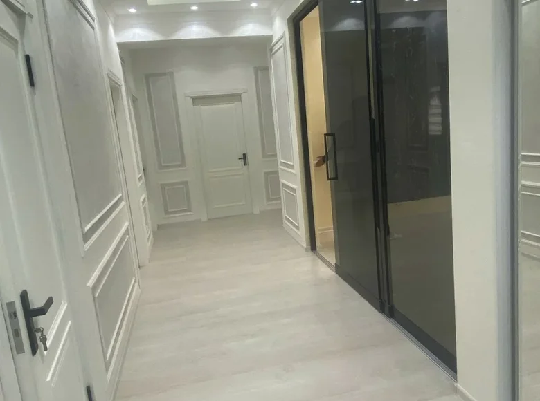 Квартира 4 комнаты 104 м² Ташкент, Узбекистан