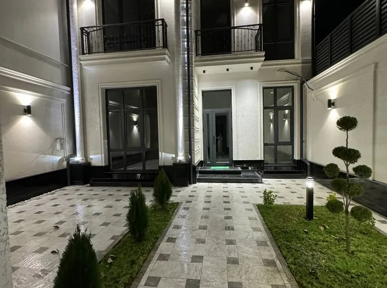 Uy 6 xonalar 360 m² Toshkentda