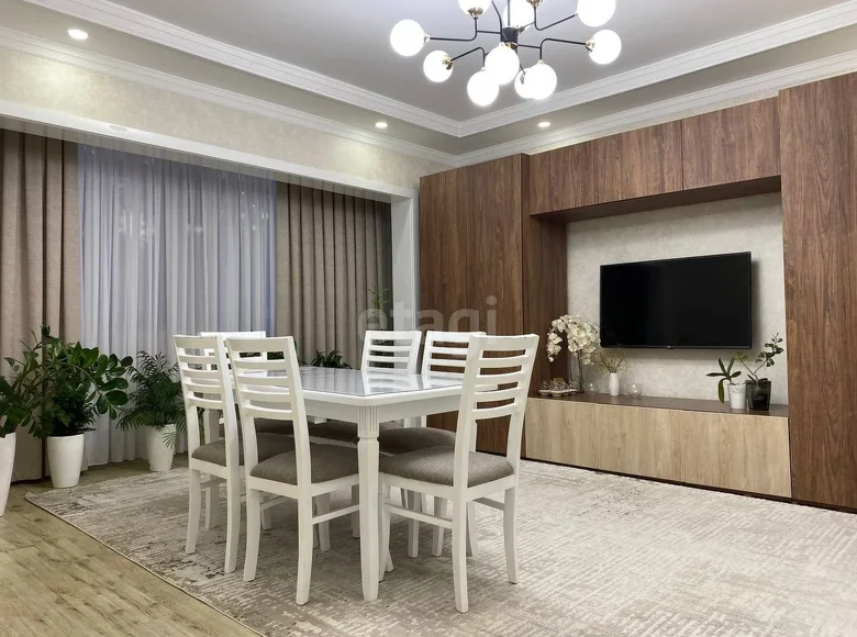 Kvartira 60 m² Toshkentda