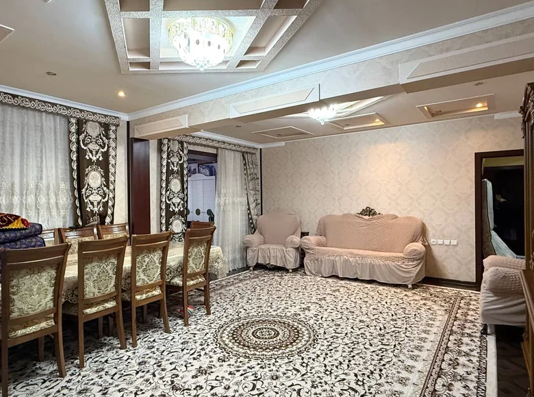 Kvartira 5 xonalar 120 m² Toshkentda