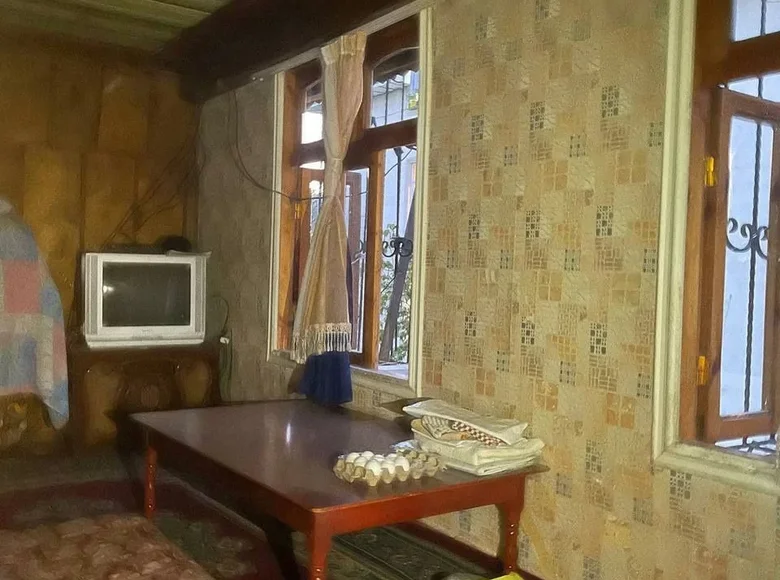 Kvartira 1 xona 42 m² Toshkentda