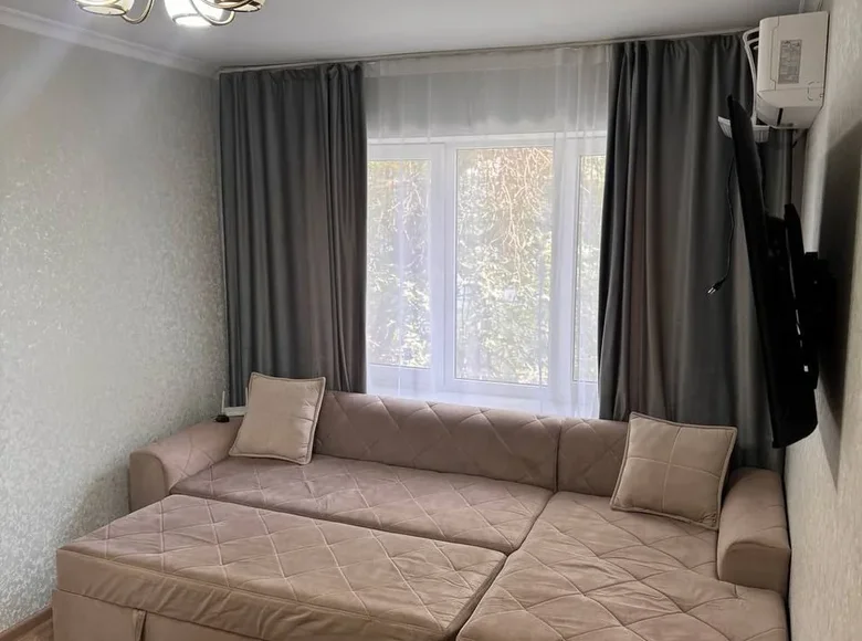 Kvartira 1 xona 28 m² in Konimex tumani