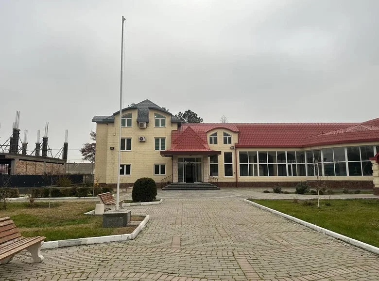 Коммерческое помещение 3 150 м² Ташкент, Узбекистан