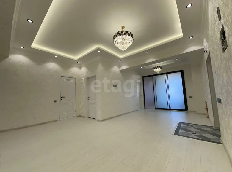 Kvartira 131 m² Toshkentda